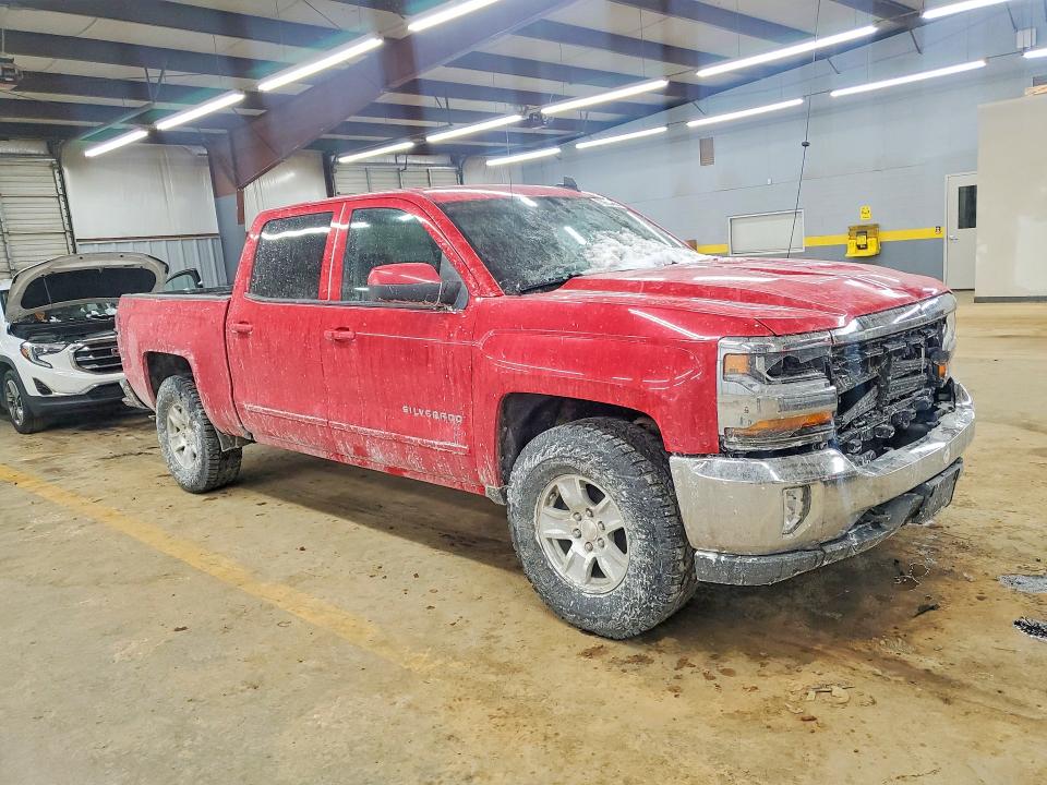 75935455 :رقم المزاد ، 3GCUKREC0JG182184 vin ، 2018 Chevrolet Silverado مزاد بيع
