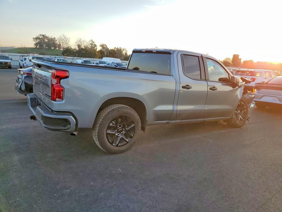 2026 Chevrolet Silverado მანქანა იყიდება აუქციონზე, vin: 1GCRABEK8TZ173310, აუქციონის ნომერი: 75505605
