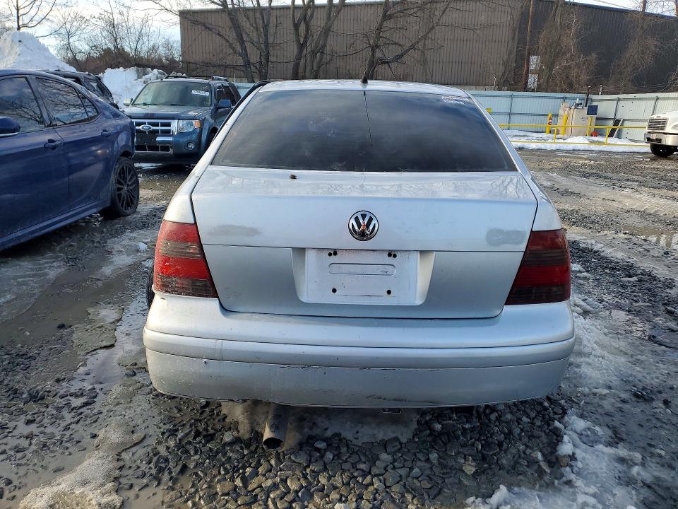 78830425 :رقم المزاد ، 3VWSE69M62M100250 vin ، 2002 Volkswagen Jetta مزاد بيع