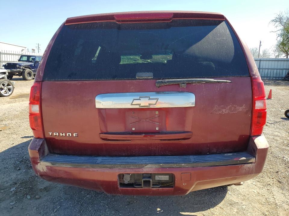 76043215 :رقم المزاد ، 1GNFC13C08R158334 vin ، 2008 Chevrolet Tahoe مزاد بيع