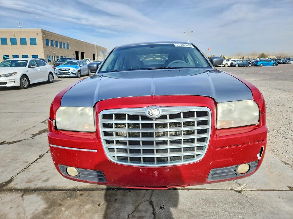 2006 Chrysler 300 მანქანა იყიდება აუქციონზე, vin: 2C3KA53G36H501002, აუქციონის ნომერი: 77568845