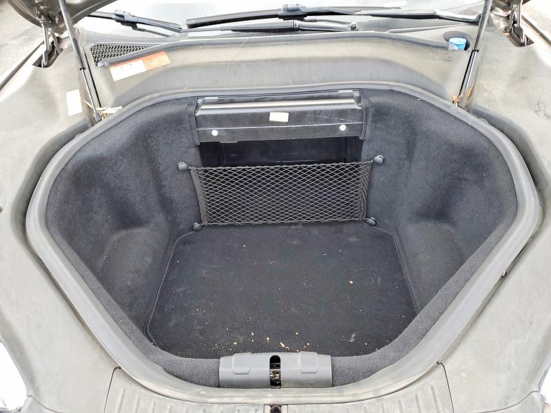 77673085 :رقم المزاد ، 5YJSA1S11FF100457 vin ، 2015 Tesla Model S مزاد بيع