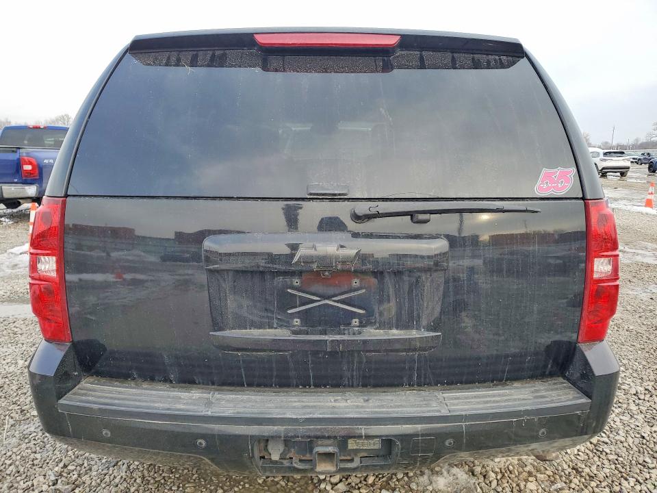 2008 Chevrolet Tahoe მანქანა იყიდება აუქციონზე, vin: 1GNFK13098R270235, აუქციონის ნომერი: 77279195
