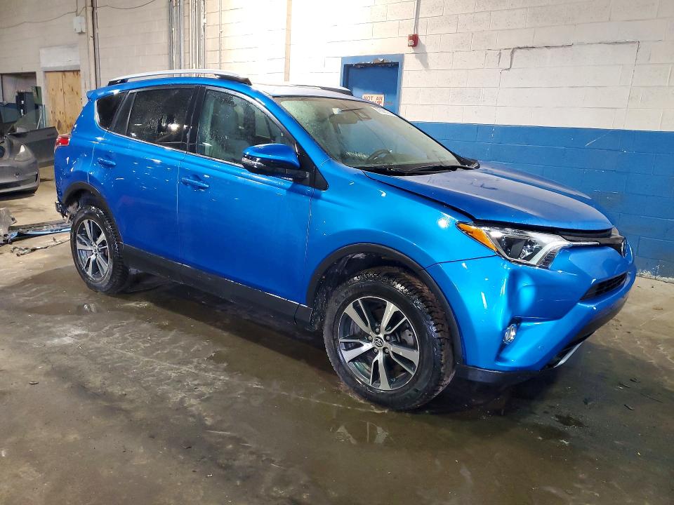 Продаж на аукціоні авто 2016 Toyota Rav4, vin: 2T3WFREV6GW284306, номер лоту: 77588355