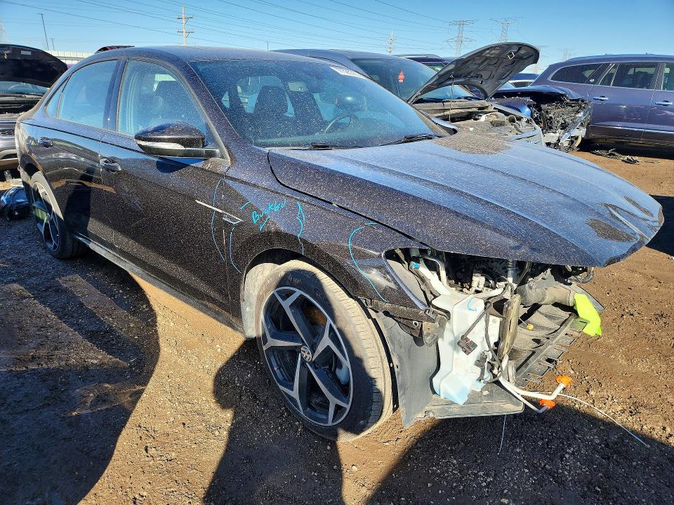 77595385 :رقم المزاد ، 1VWMA7A34MC017210 vin ، 2021 Volkswagen Passat مزاد بيع