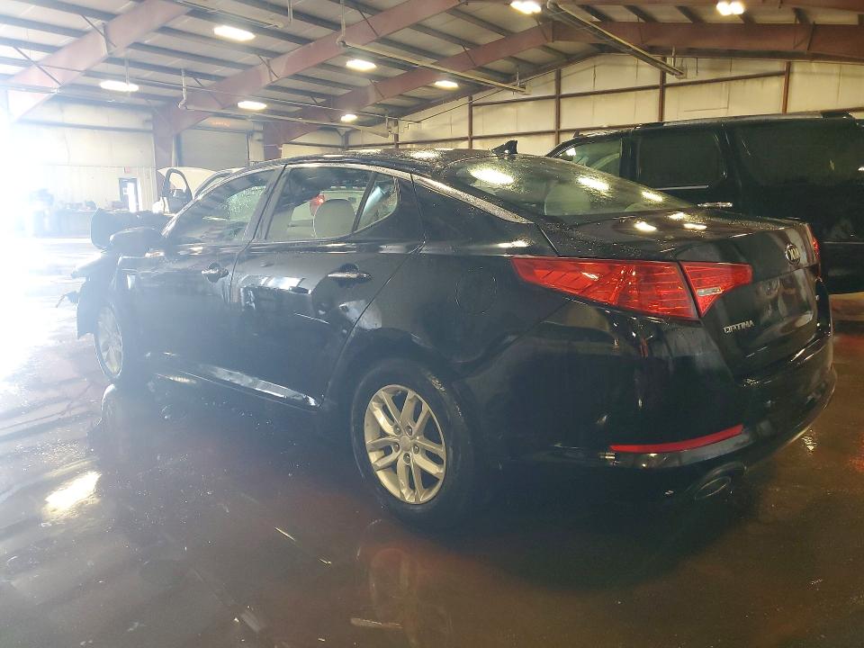 2013 Kia Optima მანქანა იყიდება აუქციონზე, vin: KNAGM4A76D5308804, აუქციონის ნომერი: 76707695