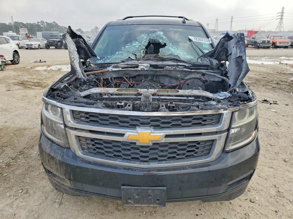 2017 Chevrolet Tahoe მანქანა იყიდება აუქციონზე, vin: 1GNSCAKC8HR392527, აუქციონის ნომერი: 78302335