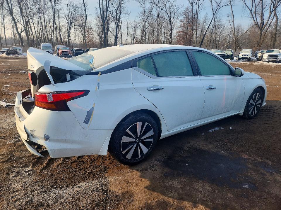 2022 Nissan Altima მანქანა იყიდება აუქციონზე, vin: 1N4BL4DV8NN371257, აუქციონის ნომერი: 74977505