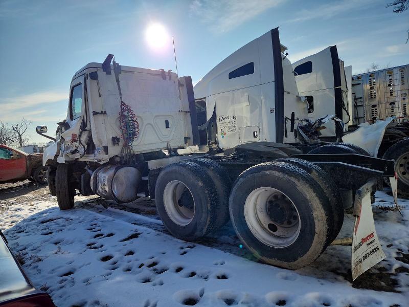 Продаж на аукціоні авто 2018 Freightliner Cascadia 126, vin: 3AKJHLDV8JSJT0996, номер лоту: 73685695