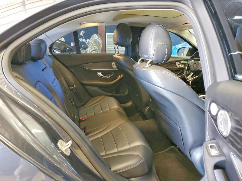 Продажа на аукционе авто 2016 Mercedes-benz C, vin: 55SWF4KB3GU151794, номер лота: 77022125