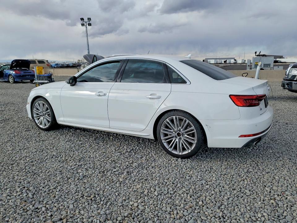 2017 Audi A4 მანქანა იყიდება აუქციონზე, vin: WAUFNAF43HN000680, აუქციონის ნომერი: 77720135