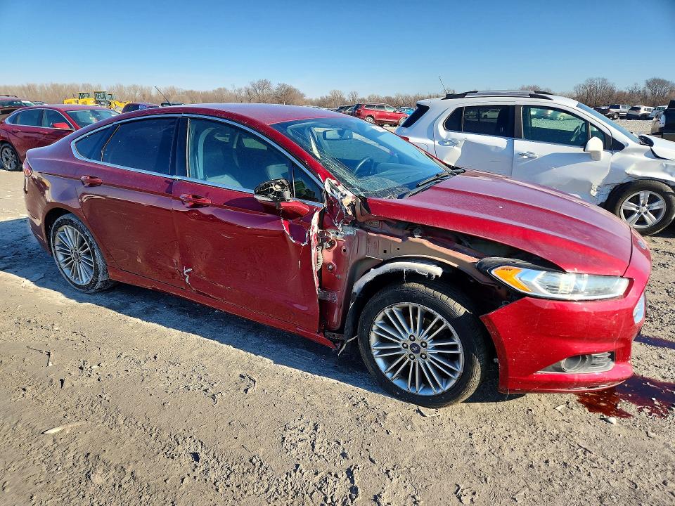 76073335 :رقم المزاد ، 3FA6P0HD4FR302063 vin ، 2015 Ford Fusion مزاد بيع