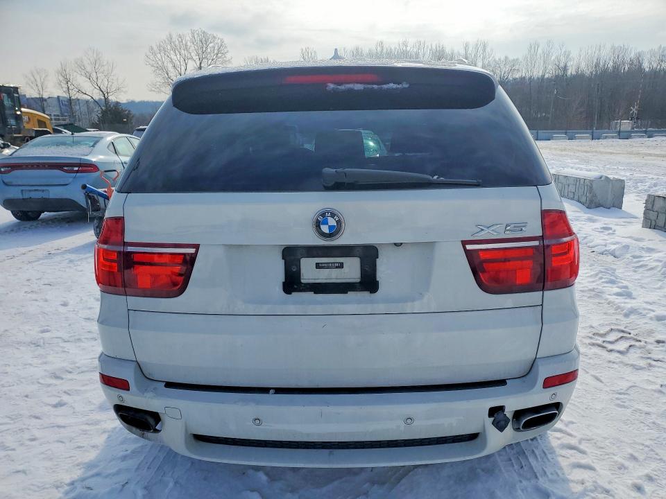 75840865 :رقم المزاد ، 5UXZV4C55D0E08492 vin ، 2013 Bmw X5 مزاد بيع