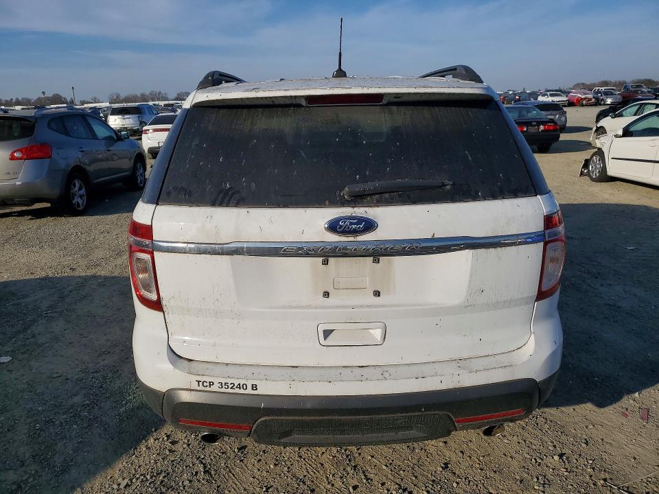 74504335 :رقم المزاد ، 1FM5K7B84EGA18054 vin ، 2014 Ford Explorer مزاد بيع