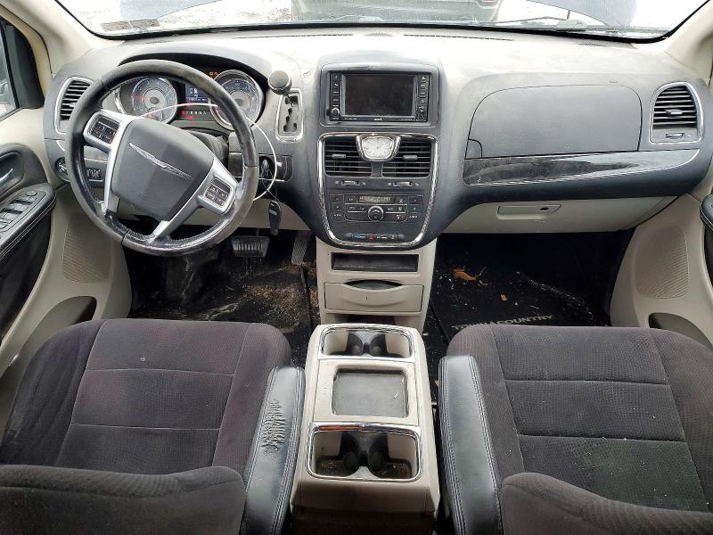77475235 :رقم المزاد ، 2A4RR5DG3BR633354 vin ، 2011 Chrysler Town & Country مزاد بيع