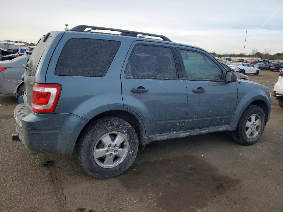 Продаж на аукціоні авто 2011 Ford Escape, vin: 1FMCU0D77AKC64116, номер лоту: 76842265