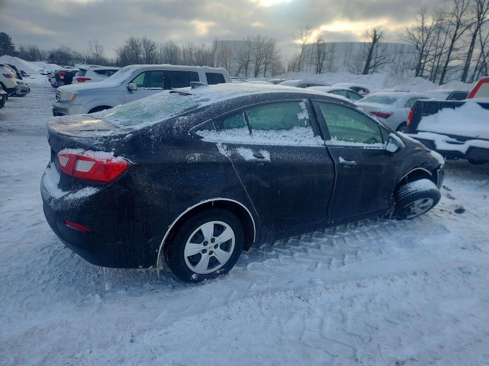 2018 Chevrolet Cruze მანქანა იყიდება აუქციონზე, vin: 1G1BC5SM9J7239769, აუქციონის ნომერი: 76714595