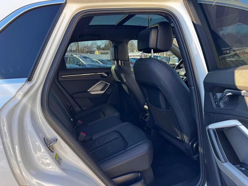 2020 Audi Q3 მანქანა იყიდება აუქციონზე, vin: WA1AECF32L1030425, აუქციონის ნომერი: 79405995