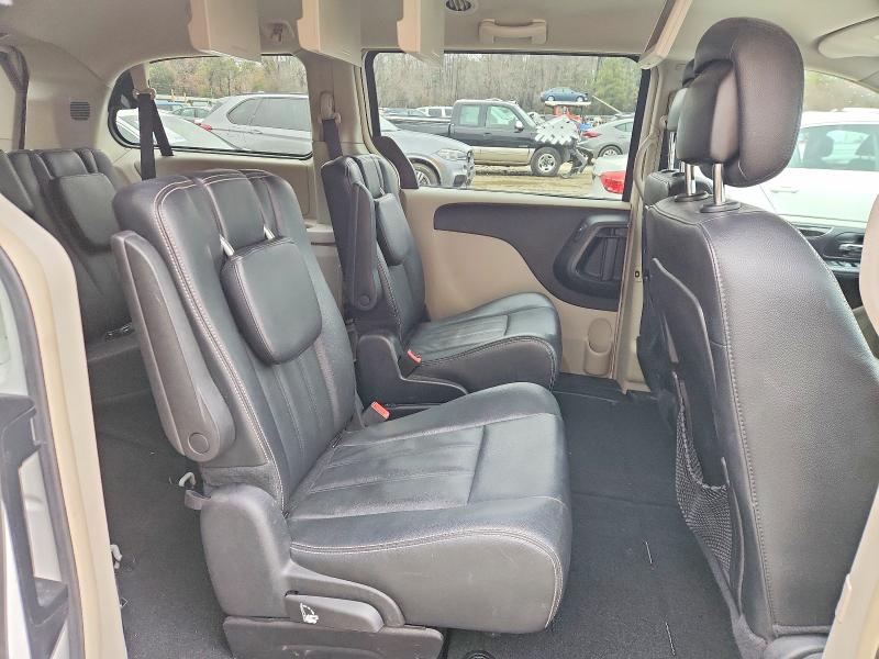 77031455 :رقم المزاد ، 2C4RC1BG4GR199181 vin ، 2016 Chrysler Town & Country مزاد بيع