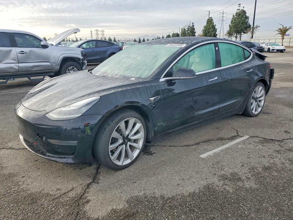 2020 Tesla Model 3 მანქანა იყიდება აუქციონზე, vin: 5YJ3E1EB6LF622414, აუქციონის ნომერი: 78422955