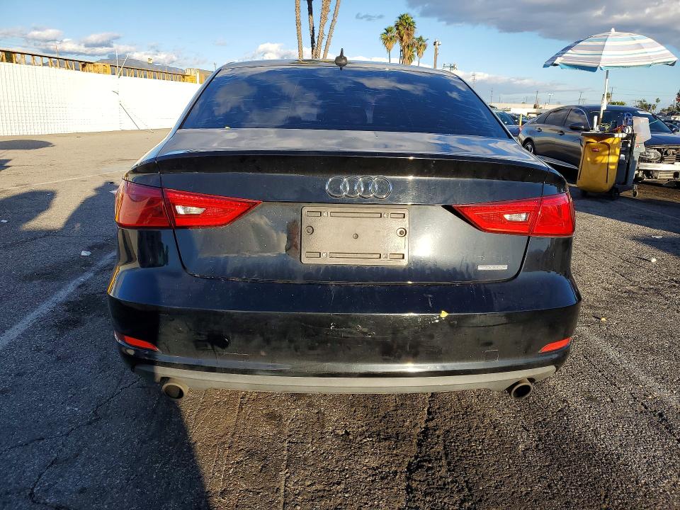 2015 Audi A3 მანქანა იყიდება აუქციონზე, vin: WAUEFGFF9F1136992, აუქციონის ნომერი: 77905955