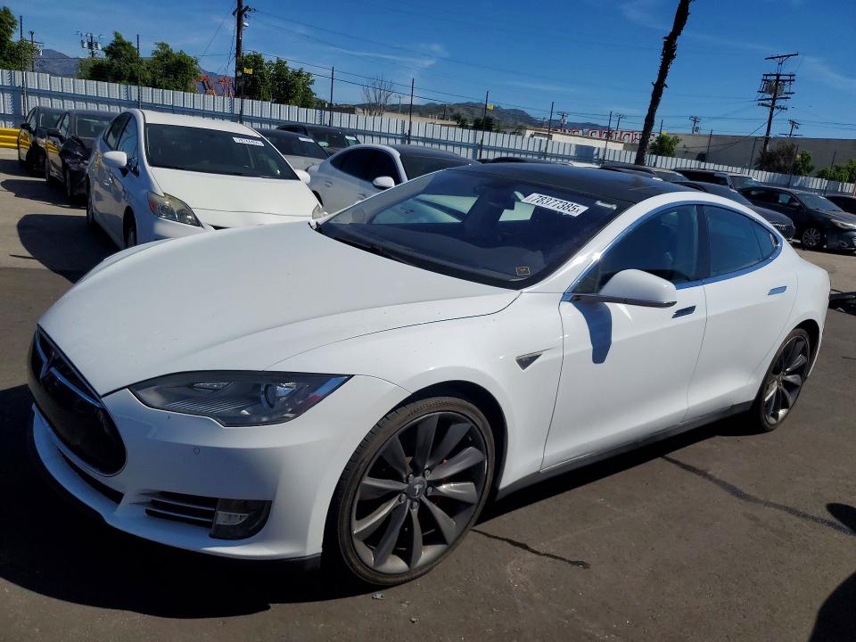 Продаж на аукціоні авто 2014 Tesla Model S, vin: 5YJSA1H11EFP45275, номер лоту: 78377385
