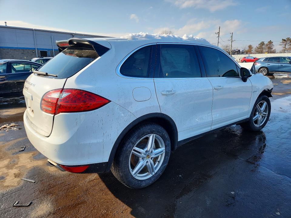 Продаж на аукціоні авто 2014 Porsche Cayenne, vin: WP1AE2A28ELA51428, номер лоту: 77939175