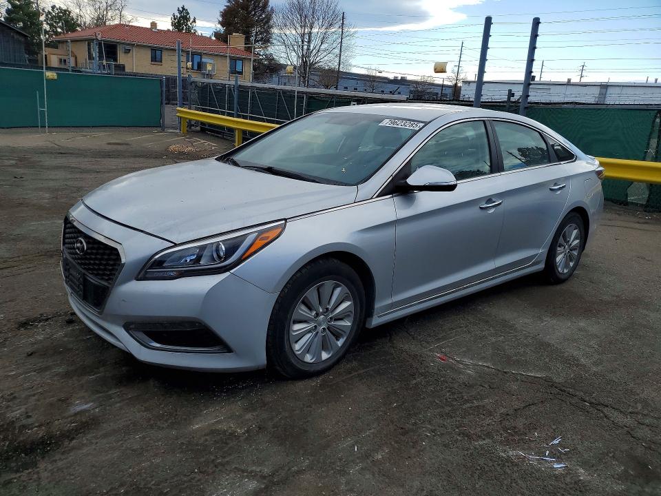 Auction sale of the 2016 Hyundai Sonata Hybrid, vin: KMHE24L12GA019970, lot number: 79623285