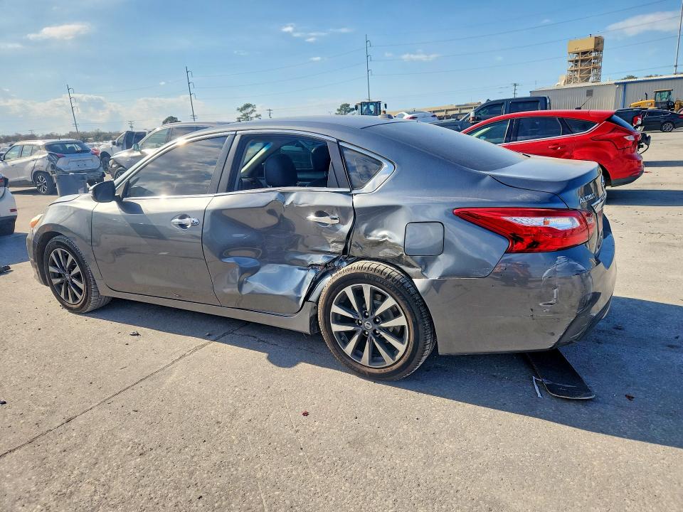 Продажа на аукционе авто 2017 Nissan Altima, vin: 1N4AL3AP0HC223079, номер лота: 55134636