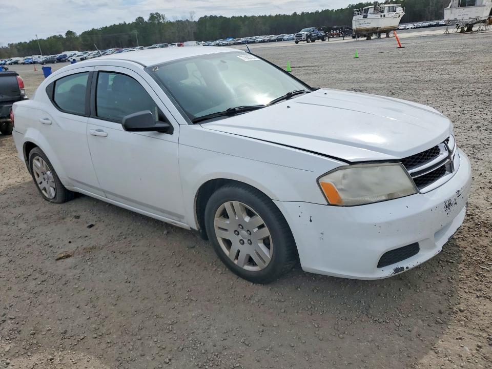 2013 Dodge Avenger მანქანა იყიდება აუქციონზე, vin: 1C3CDZAB4DN726088, აუქციონის ნომერი: 77605735