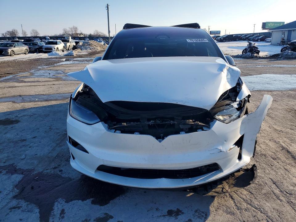 2023 Tesla Model X მანქანა იყიდება აუქციონზე, vin: 7SAXCDE50PF408725, აუქციონის ნომერი: 76185685
