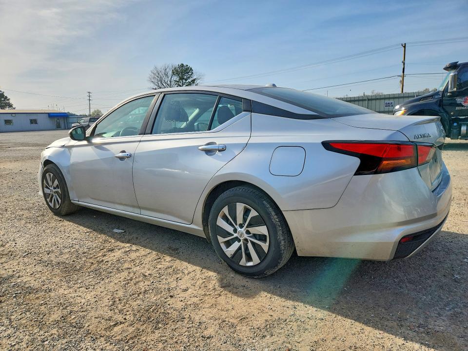 Продажа на аукционе авто 2020 Nissan Altima, vin: 1N4BL4BVXLC230900, номер лота: 78695635