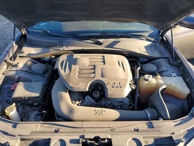 77609675 :رقم المزاد ، 2C3CCABG5KH538863 vin ، 2019 Chrysler 300 مزاد بيع