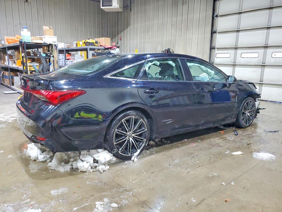 Продаж на аукціоні авто 2019 Toyota Avalon, vin: 4T1BZ1FB9KU008702, номер лоту: 77393465