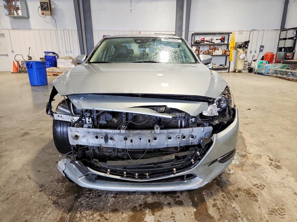 2018 Mazda 3 მანქანა იყიდება აუქციონზე, vin: 3MZBN1V32JM164350, აუქციონის ნომერი: 79073335