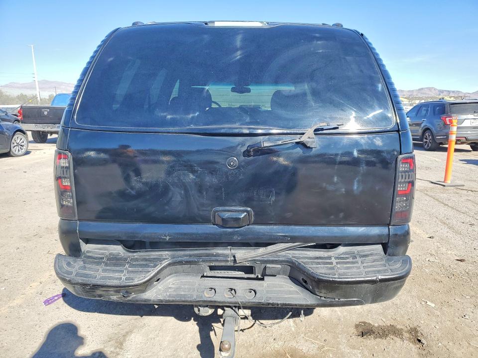 Продажа на аукционе авто 2001 Chevrolet Tahoe, vin: 1GNEC13T01J120621, номер лота: 76015345