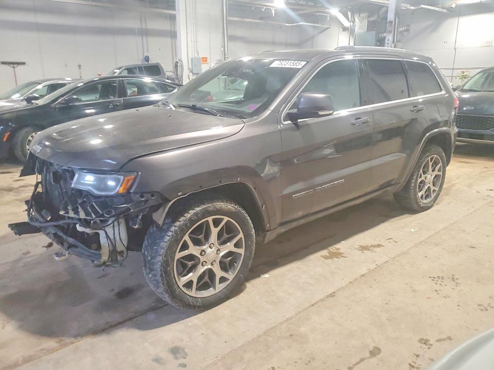 Auction sale of the 2018 Jeep Grand Cherokee, vin: 1C4RJFBG0JC285302, lot number: 78231585