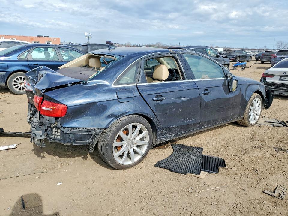 2013 Audi A4 მანქანა იყიდება აუქციონზე, vin: WAUFFAFLXDN019970, აუქციონის ნომერი: 79365135