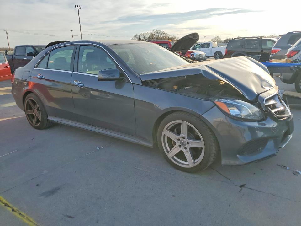 77714585 :رقم المزاد ، WDDHF8JB3EA858022 vin ، 2014 Mercedes-benz E مزاد بيع