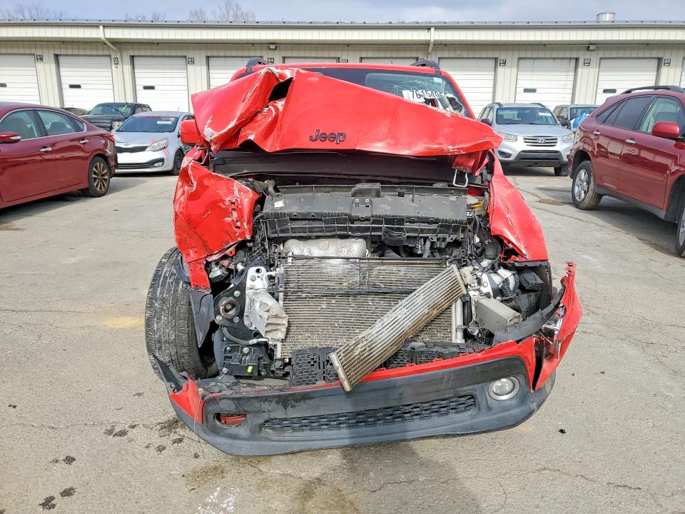 2020 Jeep Renegade მანქანა იყიდება აუქციონზე, vin: ZACNJABB7LPL65746, აუქციონის ნომერი: 76154965