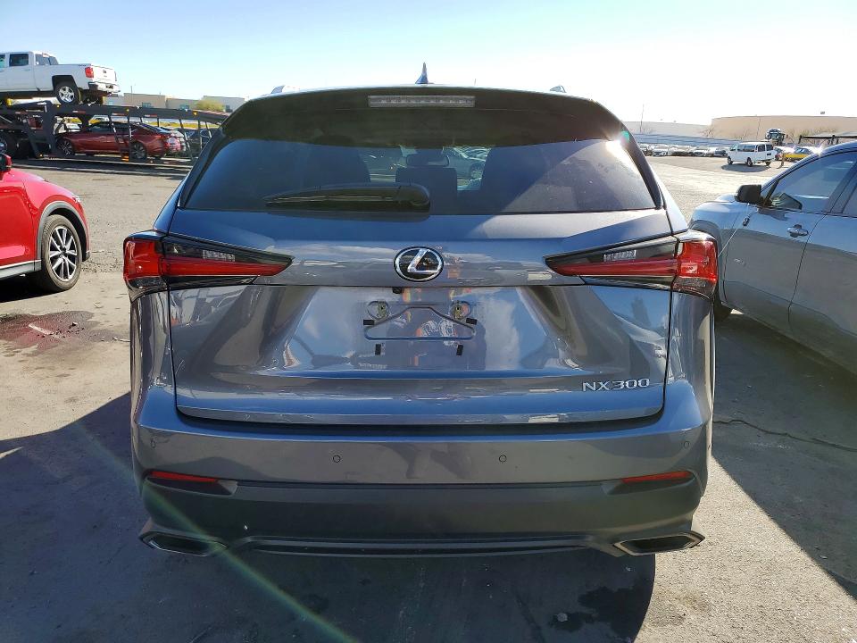 2018 Lexus Nx მანქანა იყიდება აუქციონზე, vin: JTJBARBZ4J2176672, აუქციონის ნომერი: 77621815