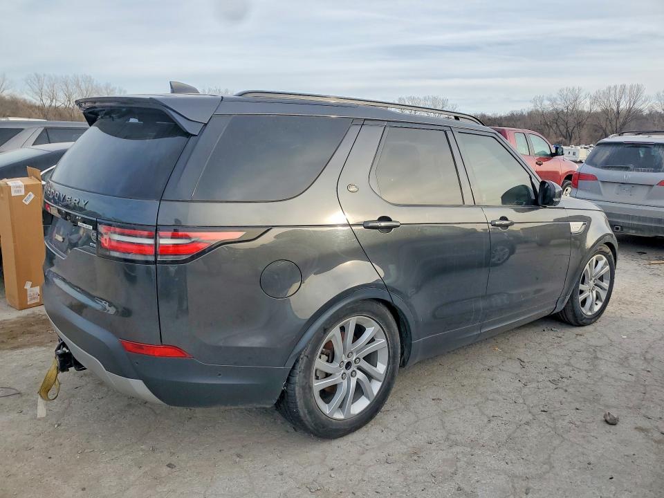 Продажа на аукционе авто 2018 Land Rover Discovery, vin: SALRR2RK9JA054981, номер лота: 76778815