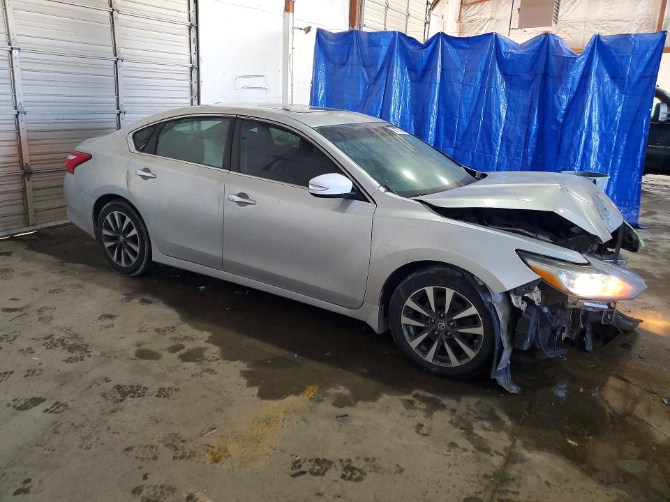 2016 Nissan Altima მანქანა იყიდება აუქციონზე, vin: 1N4AL3AP7GC199359, აუქციონის ნომერი: 76752985