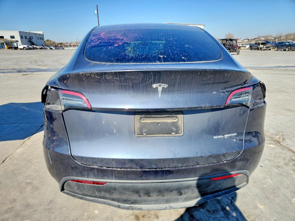 2023 Tesla Model Y მანქანა იყიდება აუქციონზე, vin: 7SAYGDEE1PA060245, აუქციონის ნომერი: 77396215