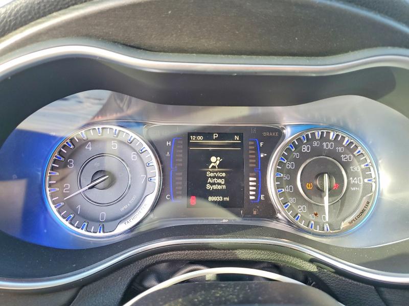 77777915 :رقم المزاد ، 1C3CCCAB7GN124080 vin ، 2016 Chrysler 200 مزاد بيع