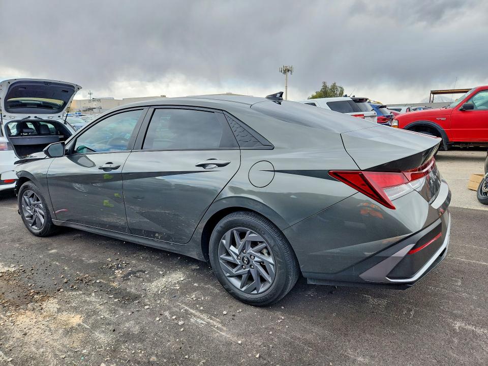 2024 Hyundai Elantra მანქანა იყიდება აუქციონზე, vin: KMHLM4DG5RU774973, აუქციონის ნომერი: 78177335