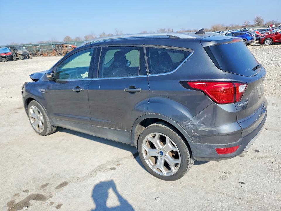 2019 Ford Escape მანქანა იყიდება აუქციონზე, vin: 1FMCU9J91KUB94581, აუქციონის ნომერი: 79104195