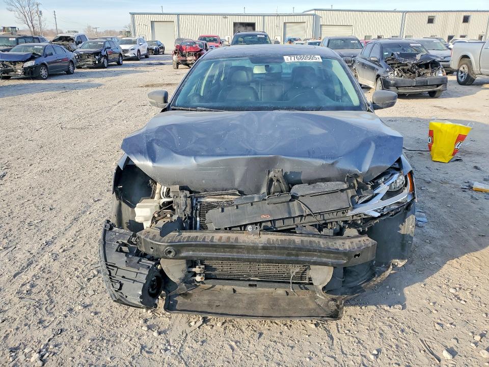 2014 Volkswagen Jetta მანქანა იყიდება აუქციონზე, vin: 3VWD07AJ1EM326392, აუქციონის ნომერი: 77680505
