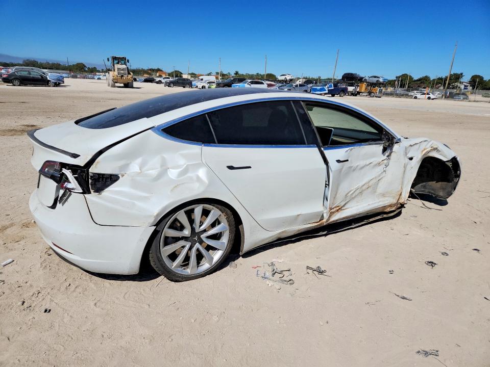 Auction sale of the 2019 Tesla Model 3, vin: 5YJ3E1EA0KF412915, lot number: 78649575