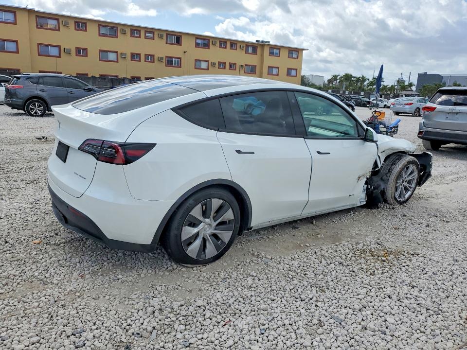Продажа на аукционе авто 2023 Tesla Model Y, vin: 7SAYGDEE6PF630324, номер лота: 78097435